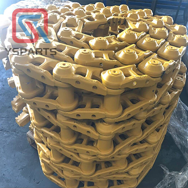 bulldozer CAT D5B lubricated track chains track link assembly